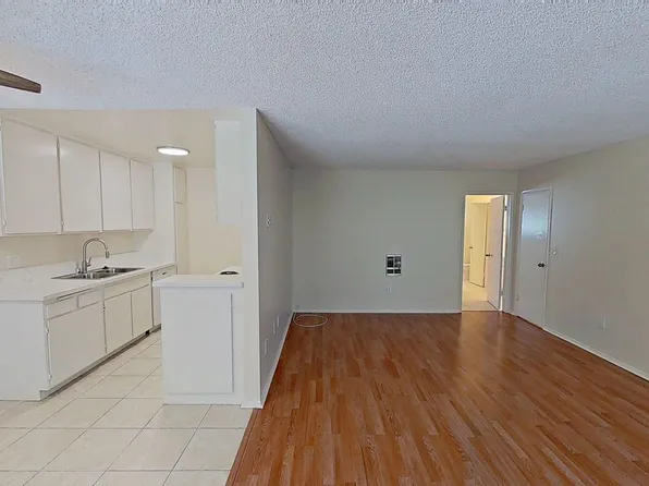 8142 La Paz Dr, 8142 La Paz Dr #7, Huntington Beach, CA 92647