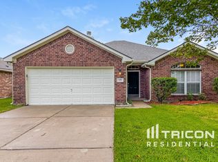 255 Rolling Brook Dr, Dickinson, TX 77539
