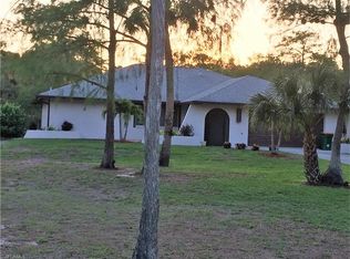 571 23rd St SW, Naples, FL 34117