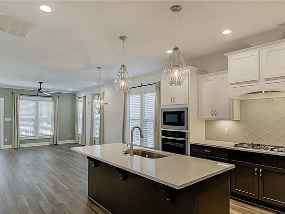 5th image of 5164 Whaitley Ln