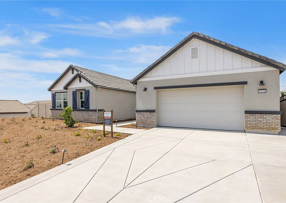 1st image of 5978 Saddlehorn Ln