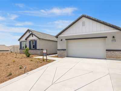 5978 Saddlehorn Ln, Jurupa Valley, CA, 92509