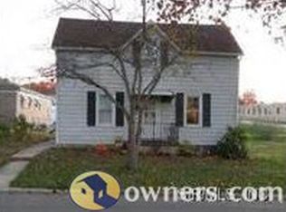716 13th St, Highland, IL