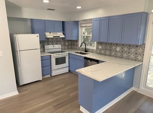 2443 1st Ave APT A, Fernandina Beach, FL 32034