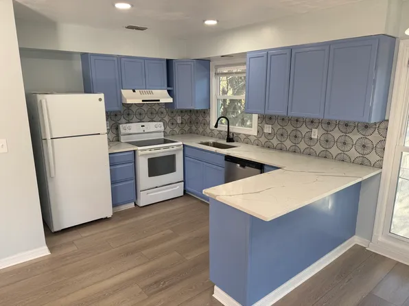 2443 1st Ave APT A, Fernandina Beach, FL 32034