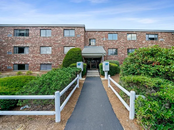 69 Milliken Ave APT 17, Franklin, MA 02038
