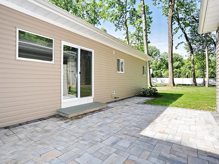 16 Cypress Peak Ln — Photo 30