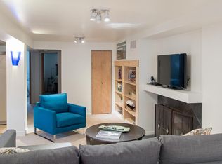 2655 8th Ave W, Seattle, WA 98119