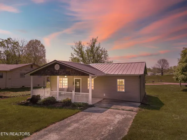 313 West Ave, La Follette, TN 37766