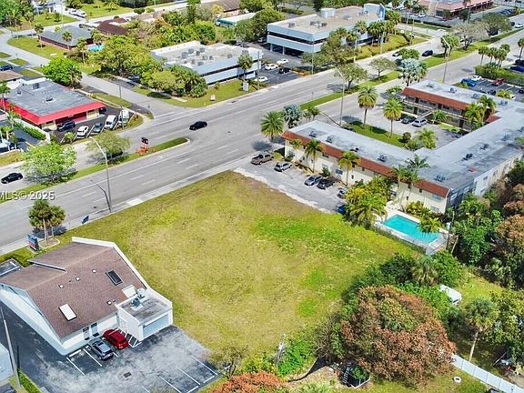 3rd image of 6200 W Atlantic Blvd