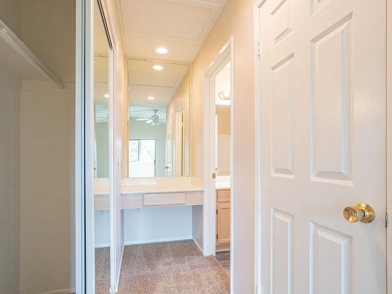 450 Tava Ln — Photo 20