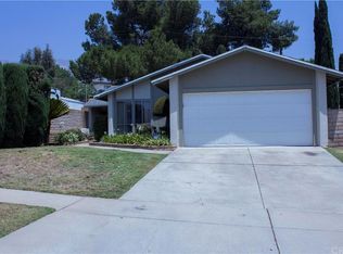 2505 Bonita Dr, Highland, CA 92346