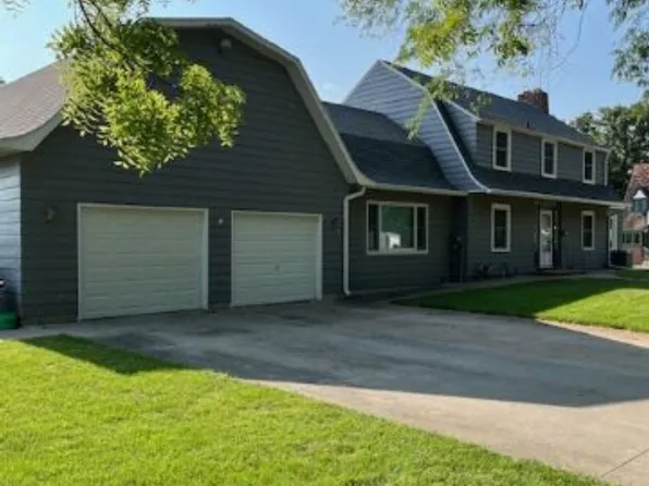 501 N 12th St, Ashland, NE 68003