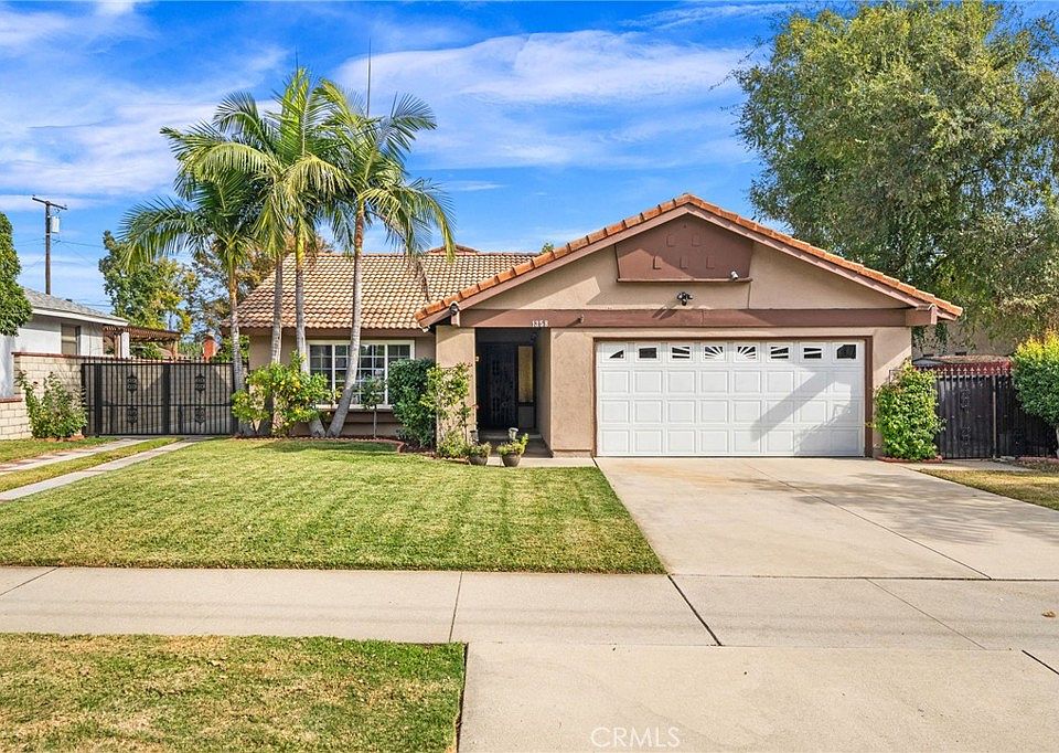 1st image of 1358 N Sultana Ave