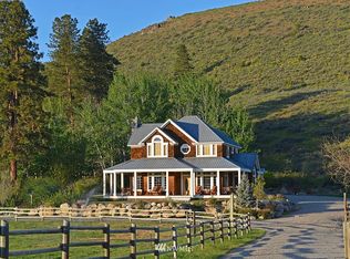 464 F Twisp Winthrop Eastside Rd, Winthrop, WA 98862