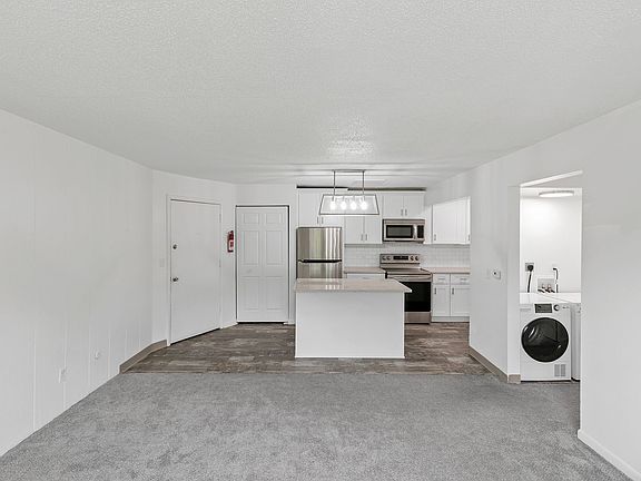 5th image of 105 N Kendall Ave #0eba72505