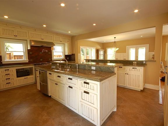 217 Greystone Avenue Kitchen