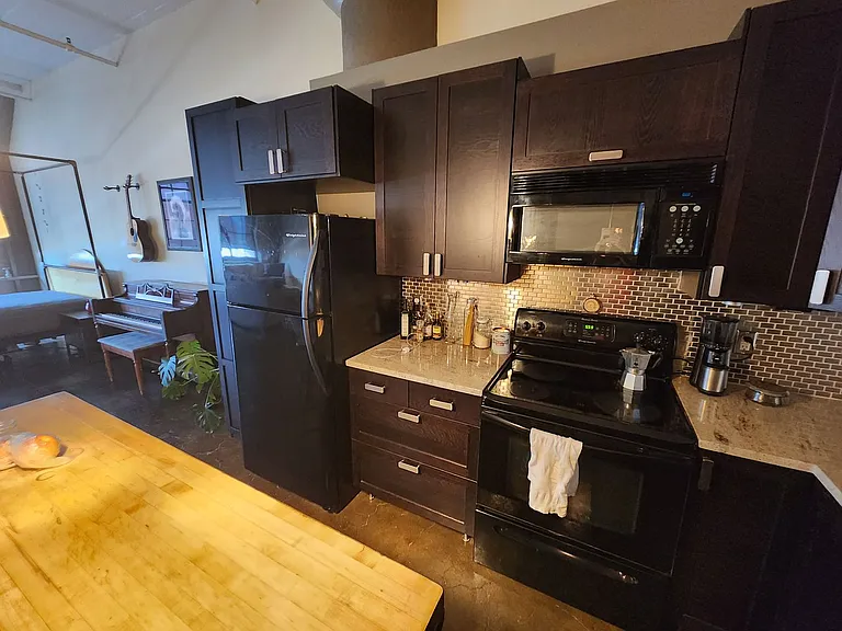 500 Robert St #502 — Photo 7