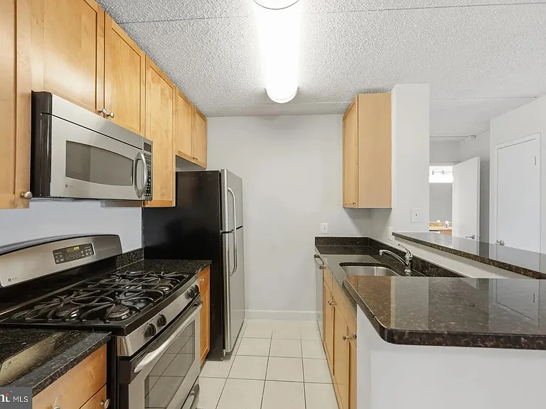 60 S Van Dorn St #202 — Photo 9