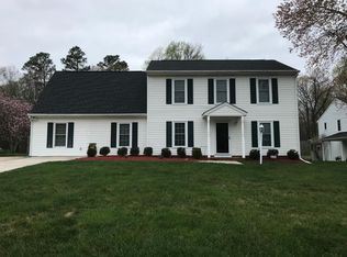 13418 Green Orchard Ct, Chester, VA 23836