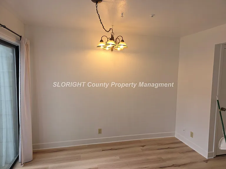 365 N Chorro St #D — Photo 4