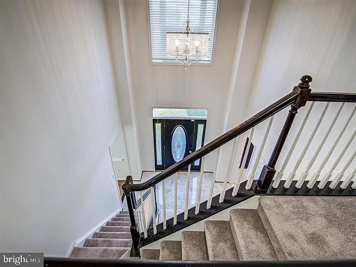 5 Regal Ct — Photo 5