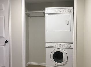 647 E Apple Tree Dr #B, Sandy, UT 84070