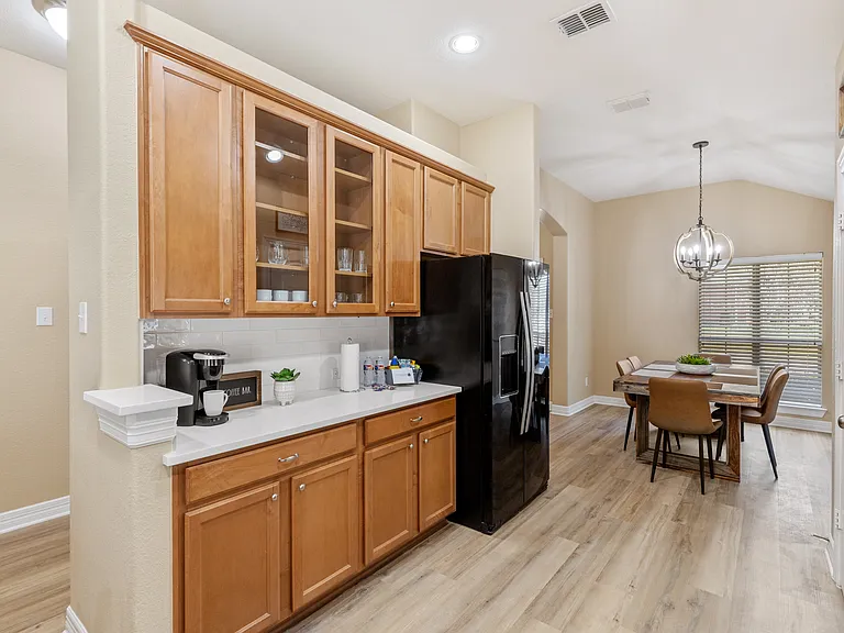 3936 Ironstone Ln — Photo 12