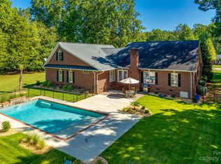 2335 One Iron Dr, York, SC 29745