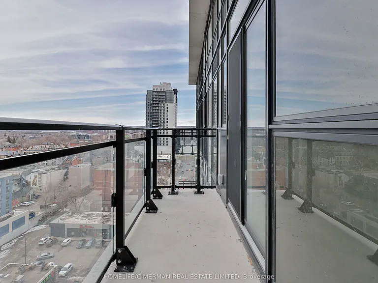 206 King St W #Penthouse 1 — Photo 32