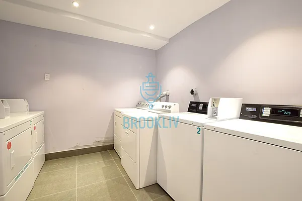 Rented by null | media 34