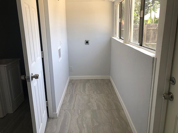5th image of 75 Eloise Ave #75