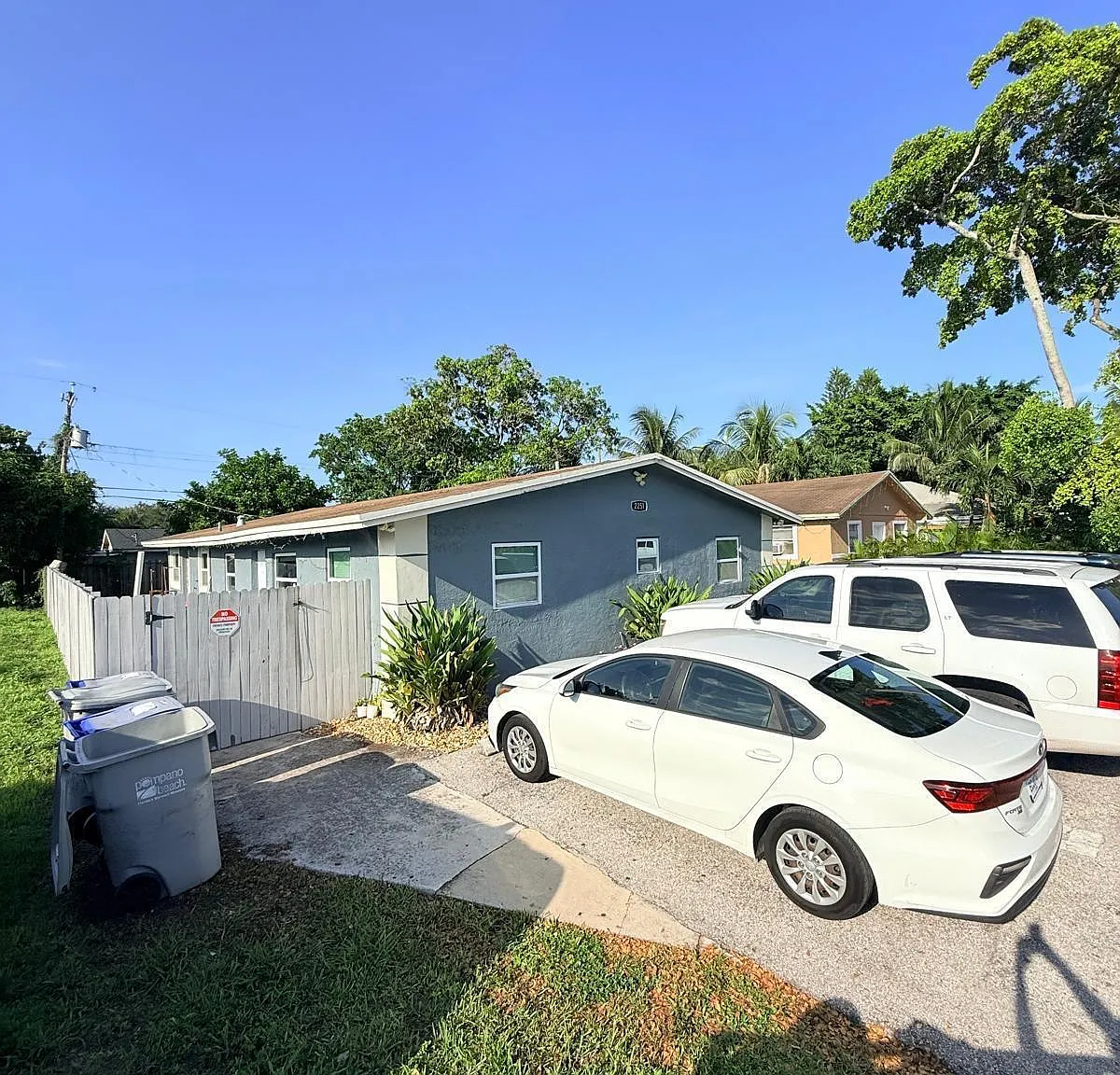 2 bed, 1.0 bath, 780 sqft, $2,100 — Photo 2