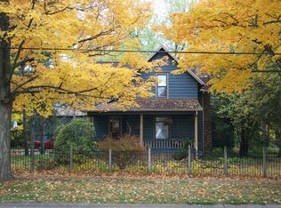 703 W Main St, Dewitt, MI 48820