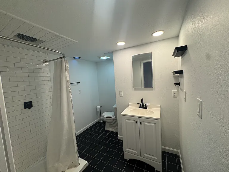 1849 S Michigan Way #SIDE — Photo 7