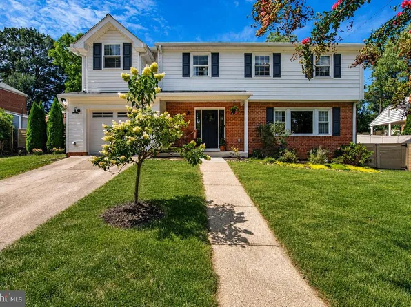 6212 Carrollton Ter, Hyattsville, MD 20781