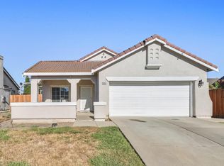 8427 Serio Way, Elk Grove, CA 95758