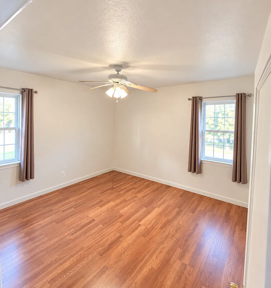 2 bed, $2,600 — Photo 4