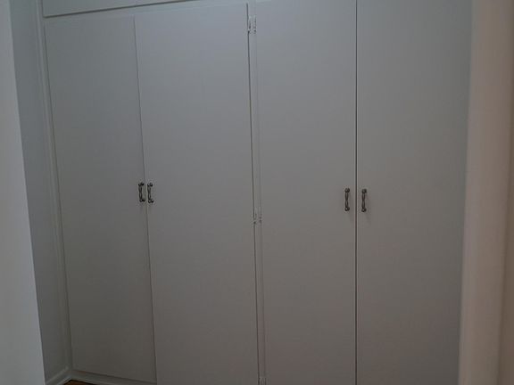 4th image of 1021 N Sweetzer Ave APT 10