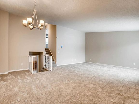 3rd image of 14443 Glenda Dr