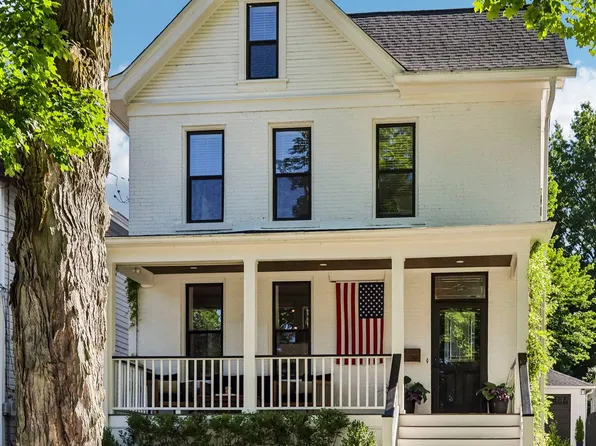 320 Woodland Rd, Sewickley, PA 15143