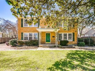 1221 N Sylvania Ave, Fort Worth, TX 76111