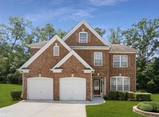 1943 Temple Park Dr, Loganville, GA 30052