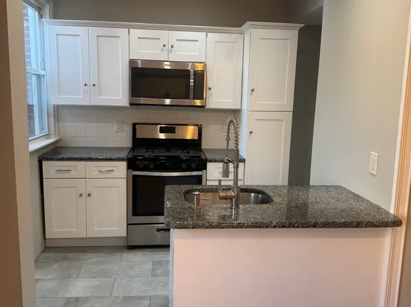 31 Cherry St #31, Willow Grove, PA 19090