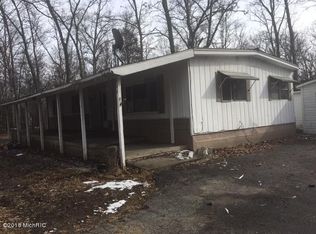 589 E Dubois, Idlewild, MI 49642