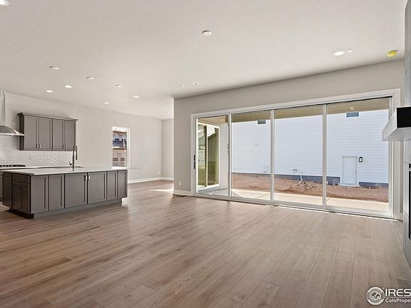 4th image of 5791 Gold Finch Ave