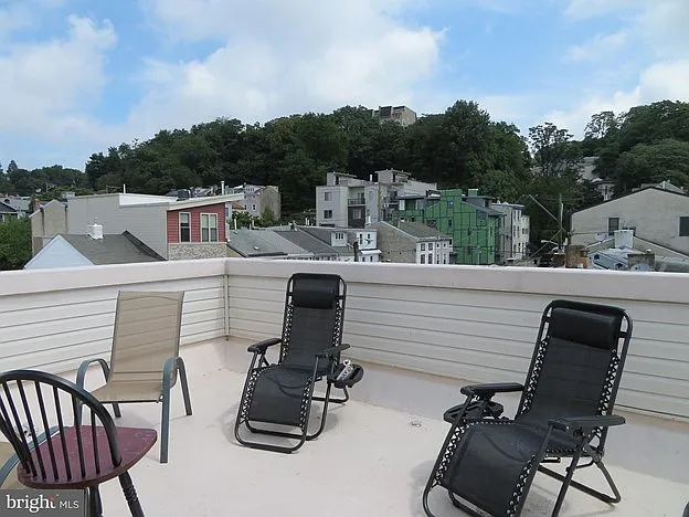 161 Levering St — Photo 15