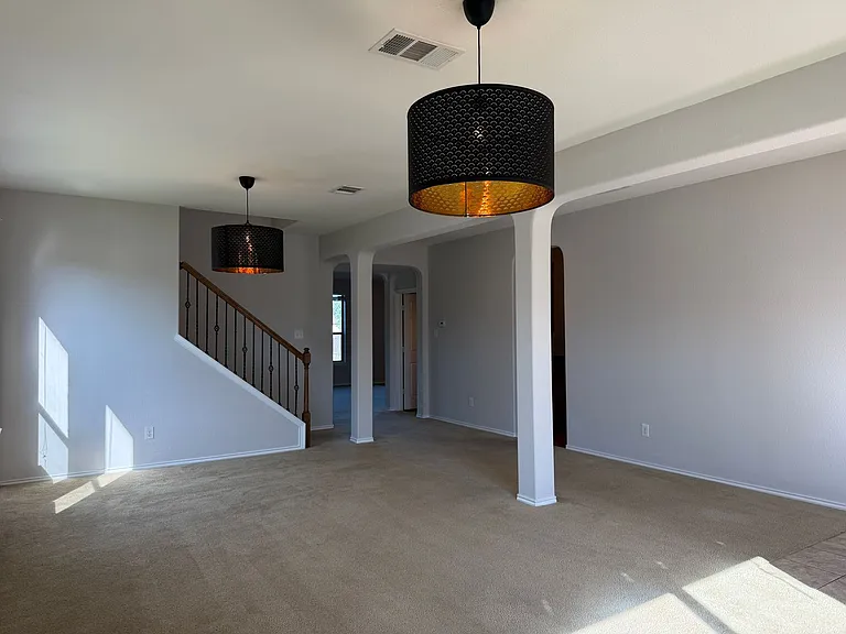 2250 Howry Dr — Photo 5