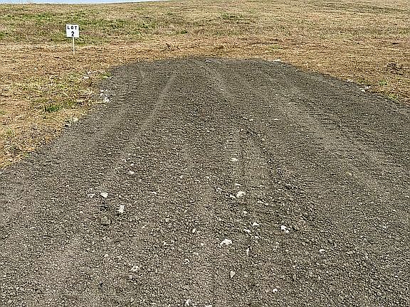 5th image of 38040 Buck Run Rd