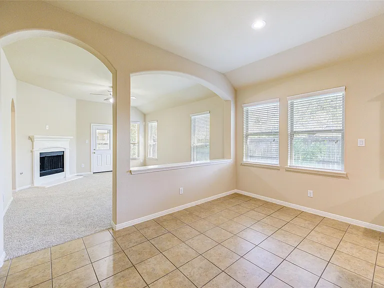 19306 Boulder Bay Ln — Photo 9